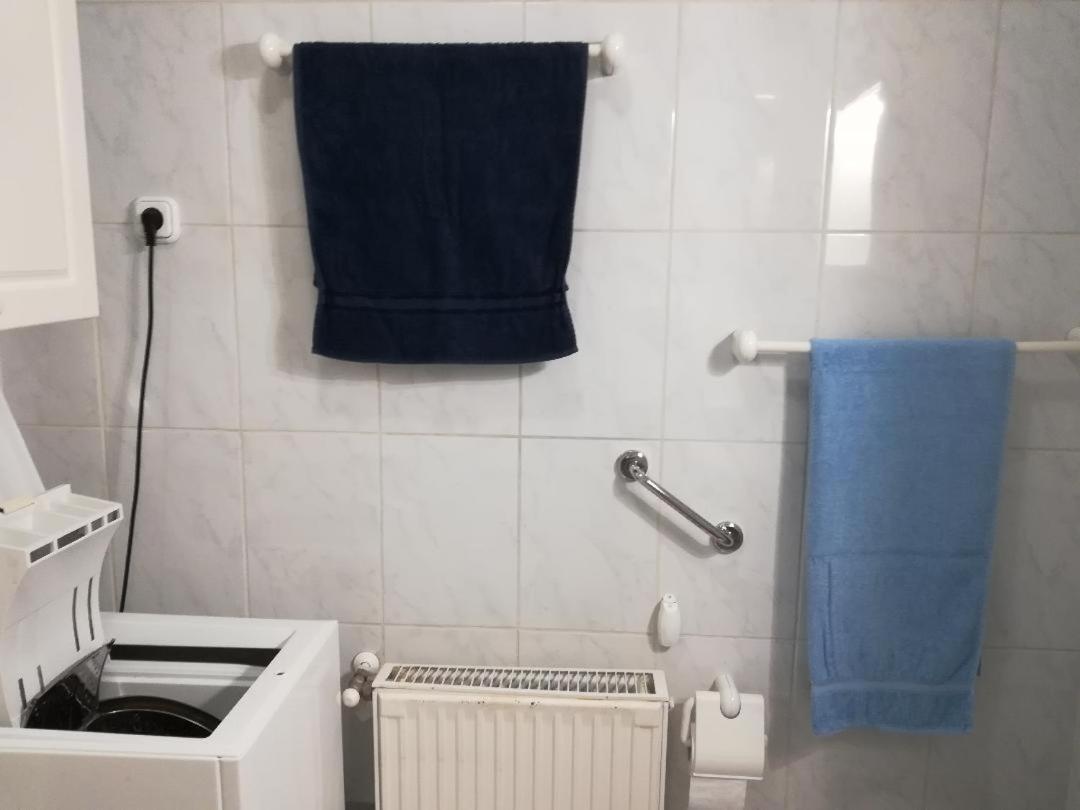 Homy Apartment In Buda, With Safe Garage And Terrace Будапеща Екстериор снимка